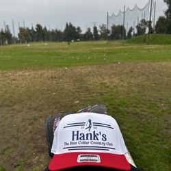 Hank's Swank Par 3 Golf Course and Driving Range - Driving range