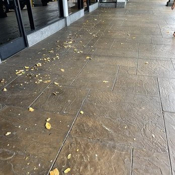 Aina Haina Shopping Center - Middle of the day 12 noon leaves everywhere - Shopping Centers Near Me - Honolulu, Hawaii Aina Haina Shopping Center - Middle of the day 12 noon leaves everywhere - Shopping Centers Near Me - Honolulu, Hawaii