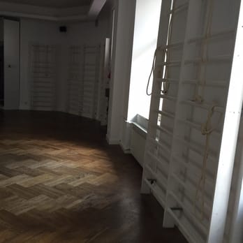 Dobrze Mi Tu - Sala - Yoga Near Me - Warsaw, MZ
