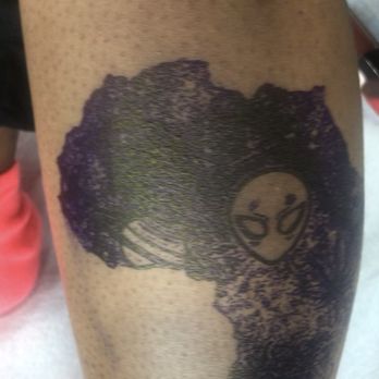 Surrender Tattoo & Piercing - Transfer method - Tattoo Near Me - Santa Monica , California