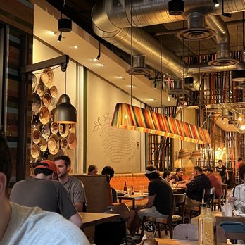 Nando's Peri-Peri - Loved the decor, very simple and comfortable. - Chicken Shop Near Me - Chicago, Illinois