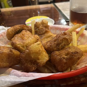 O'Huids Gaelic Pub - Fish and Chips - Irish Pub Near Me - Lancaster, Ohio