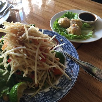 Ayada Thai - Steamed dumplings and papaya salad - Thai Near Me - Elmhurst, New York Ayada Thai - Steamed dumplings and papaya salad - Thai Near Me - Elmhurst, New York