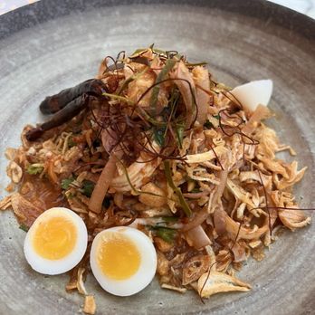 The Nuaa Table - FRESH BANANA BLOSSOM SALAD - Thai Near Me - Brooklyn, New York