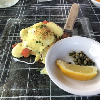 La Maison Cafe - Smoked salmon benedict - Breakfast & Brunch Near Me - Newport, Oregon La Maison Cafe - Smoked salmon benedict - Breakfast & Brunch Near Me - Newport, Oregon