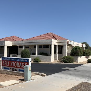 Gregory M Becker DDS - When you see the "Self Storage" sign, it's time to turn into our driveway - General Dentistry Near Me - Glendale, Arizona