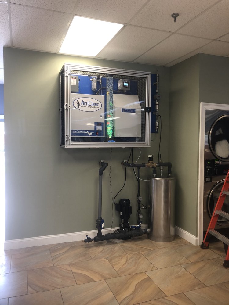 CLEAN N GREEN LAUNDROMAT 12 Photos & 28 Reviews Laundromat 3045