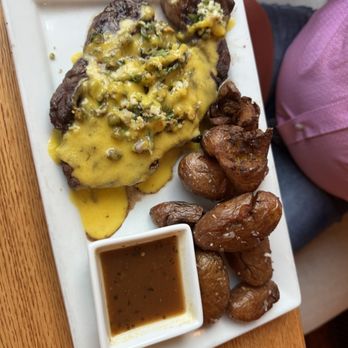 Twin Owls Steakhouse - Steakhouses Near Me - Estes Park, Colorado Twin Owls Steakhouse - Steakhouses Near Me - Estes Park, Colorado