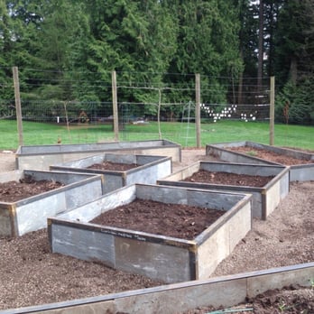 Good Green Neighbors - a raised garden bed - Gardeners Near Me Good Green Neighbors - a raised garden bed - Gardeners Near Me