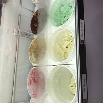 Kilwins Ice Cream - Chocolate - Fudge - Desserts Near Me - Clearwater Beach, Florida Kilwins Ice Cream - Chocolate - Fudge - Desserts Near Me - Clearwater Beach, Florida