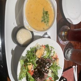 7-Pepper Sirloin Lunch Salad with shrimp & lobster chowder 7-Pepper Sirloin Lunch Salad with shrimp & lobster chowder