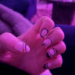 Happy Nails