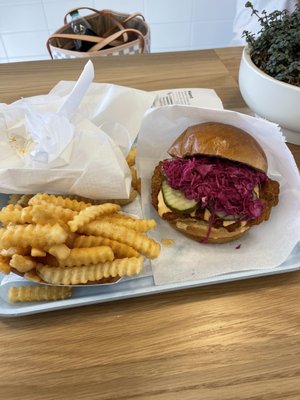 Pretty Bird Hot Chicken by null