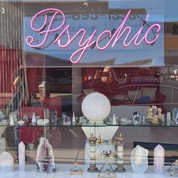 Psychic To The Stars