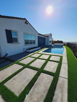 Folsom Front and Backyard Transformation! - A beautifully designed modern back yard. Complete with a retaining wall, custom planter box, irrigation, outdoor lighting, custom pool, and floating pavers. Give us a call at 916-918-3990 or go to http://www.reliablelandscapesdesign.com/ to get a start on your 3D design and outdoor living renovation! Working hand in hand with Premier Pools. Folsom Front and Backyard Transformation! - A beautifully designed modern back yard. Complete with a retaining wall, custom planter box, irrigation, outdoor lighting, custom pool, and floating pavers. Give us a call at 916-918-3990 or go to http://www.reliablelandscapesdesign.com/ to get a start on your 3D design and outdoor living renovation! Working hand in hand with Premier Pools.