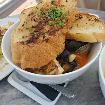 Driftwood Kitchen - Seafood Near Me - Laguna Beach, California