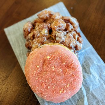 OMG Donuts & Coffee - Strawberry Shortcake Donut filled with Vanilla Cream and Apple Fritter | Instagram: @telephonesmoothie - Coffee & Tea Near Me - Charlotte, North Carolina OMG Donuts & Coffee - Strawberry Shortcake Donut filled with Vanilla Cream and Apple Fritter | Instagram: @telephonesmoothie - Coffee & Tea Near Me - Charlotte, North Carolina