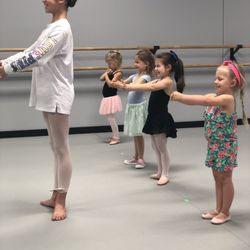 Next Step Dance - A Teen Company Dancer, Reagan assisting in Miss Jen's Tuesday, 4 pm 4-5 yr old Ballet, Tap, Tumble class