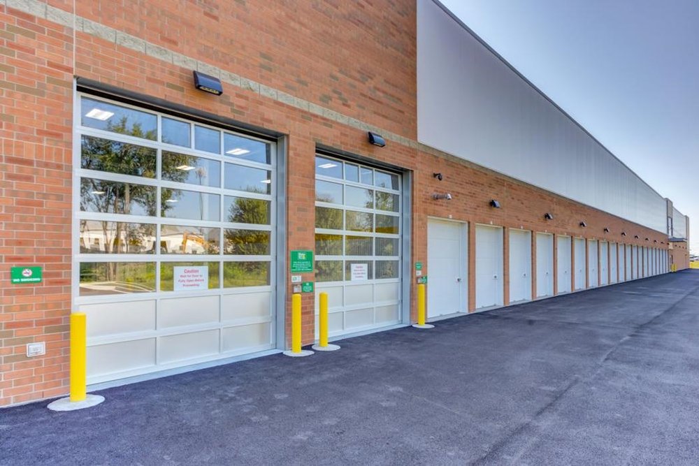 METRO SELF STORAGE ADDISON Updated August 2024 21 Photos 1951 W