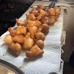 Solazzo's Market - Fresh out the oil