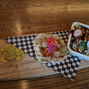 Chefs Hall - Food Court Near Me - Toronto, Ontario