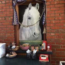 Josephine Hotel - Tea Party Room