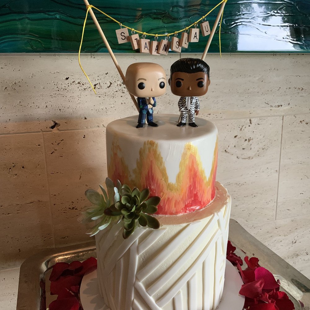 Bake Station by Alinne - Custom Cakes Near Me - Orlando, Florida Bake Station by Alinne - Custom Cakes Near Me - Orlando, Florida