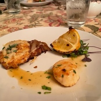 Channel Bass Inn - Tea Rooms Near Me - Chincoteague, Virginia