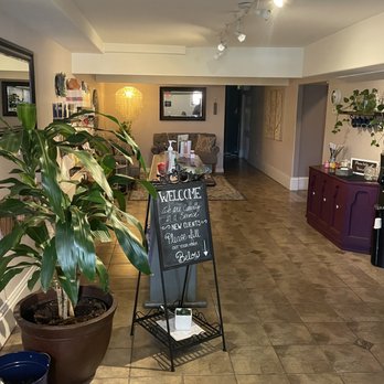 SkinSpaSeventy - SSS Lobby - Day Spas Near Me - Sacramento, California SkinSpaSeventy - SSS Lobby - Day Spas Near Me - Sacramento, California