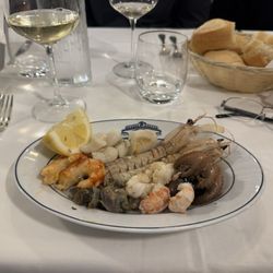 Trattoria alla Madonna - Canocchie are my favorites!