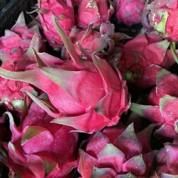 Irvine Farmers Market - dragon fruit in a basket - Farmers Market Near Me - Irvine, California