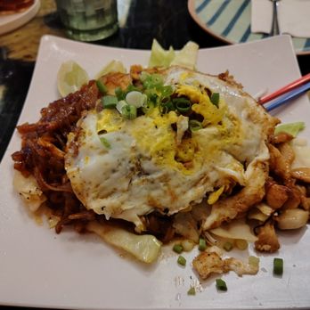 Pad Thai Cafe - Pad thai with chicken - Thai Near Me - Soldotna, Alaska Pad Thai Cafe - Pad thai with chicken - Thai Near Me - Soldotna, Alaska
