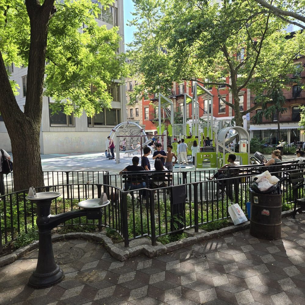 DeSalvio Playground - Parks Near Me - New York, New York