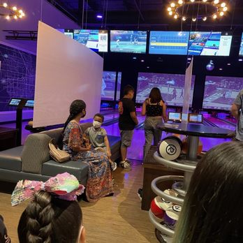 The BLVD - Bars Near Me - Bakersfield, California