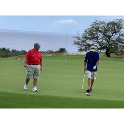 Jimmy's Kona Golf Rentals - Good friends enjoying Hapuna
