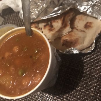 Chutneys - Garbanzo Bean Soup w/ naan - Indian Near Me - Los Angeles, California