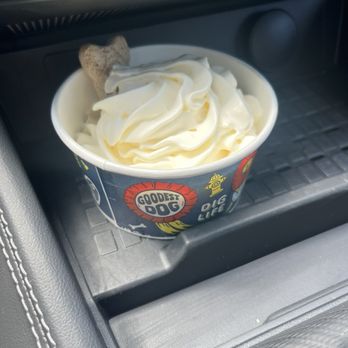 Dutch Bros Coffee - Pup cup - Juice Bars & Smoothies Near Me - Grapevine, Texas