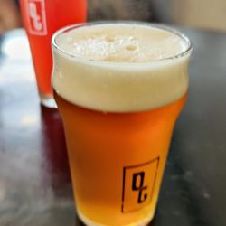 Dancing Gnome - Cask conditioned Bitter up front, fruity sour behind.