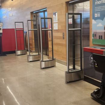 Target - Electronics Near Me - Queens, New York