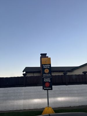 McDonald's by null