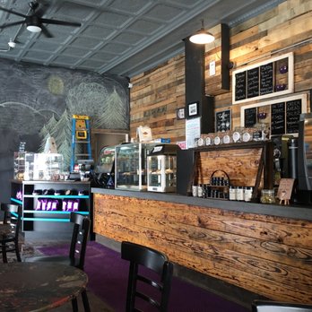 Tipsy Bean Cafe - Inside - Coffee & Tea Near Me - Erie, Pennsylvania