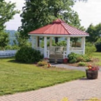 Leavenworth Inn - Gazebo... - Bed & Breakfast Near Me - Leavenworth, Indiana Leavenworth Inn - Gazebo... - Bed & Breakfast Near Me - Leavenworth, Indiana