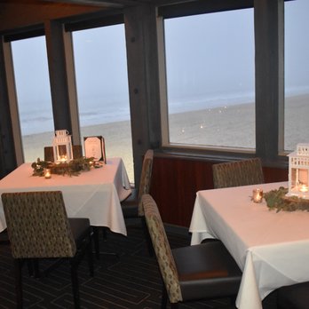 Chart House - Decor, beautifully arranged by the wonderful sales manager Nicole. Ah wow- what a view! - Seafood Near Me - Redondo Beach, California Chart House - Decor, beautifully arranged by the wonderful sales manager Nicole. Ah wow- what a view! - Seafood Near Me - Redondo Beach, California