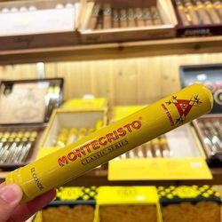 Smoke District - Great cigars