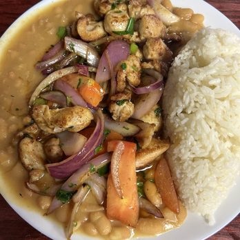 El Pollo Inka - Carson - Combinado chicken - Peruvian Near Me - Carson, California