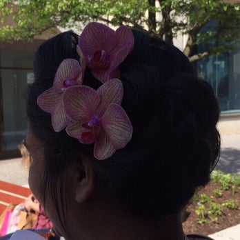 In Style Salon - Loved my updo - Hair Salons Near Me