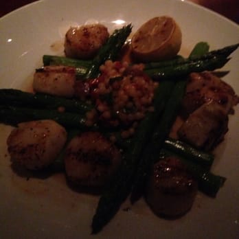 Seasons 52 - Scallops with asparagus and couscous - New American Near Me - Phoenix, Arizona