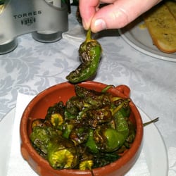 La Factoria - Pimentos el padron ; tiny green chillis, mostly mild, baked till charred in salt