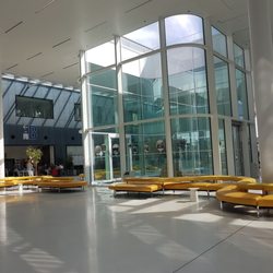 Landesklinikum Baden - Eingangshalle