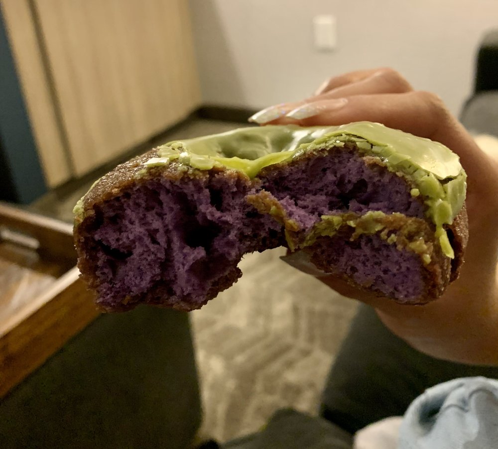 CHUCK’S DONUTS Updated September 2024 456 Photos & 490 Reviews